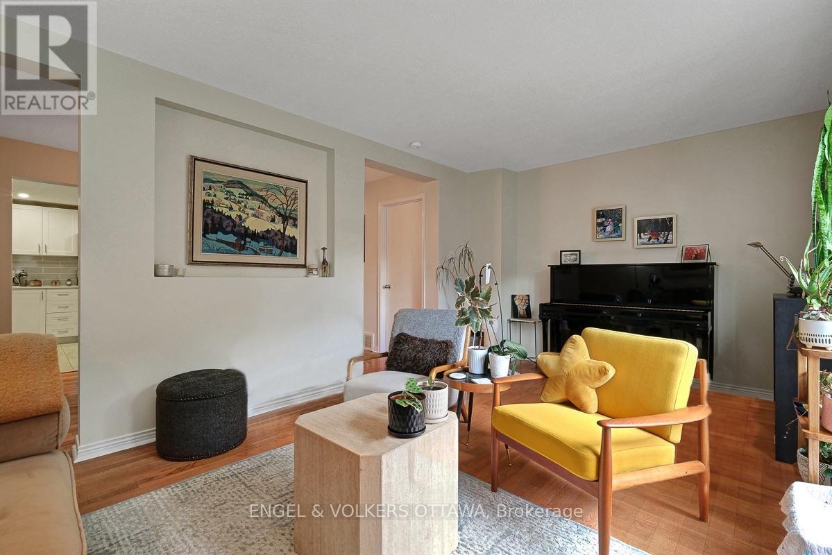 381 Verdon Private, Ottawa, Ontario  K1T 3A3 - Photo 9 - X13716974