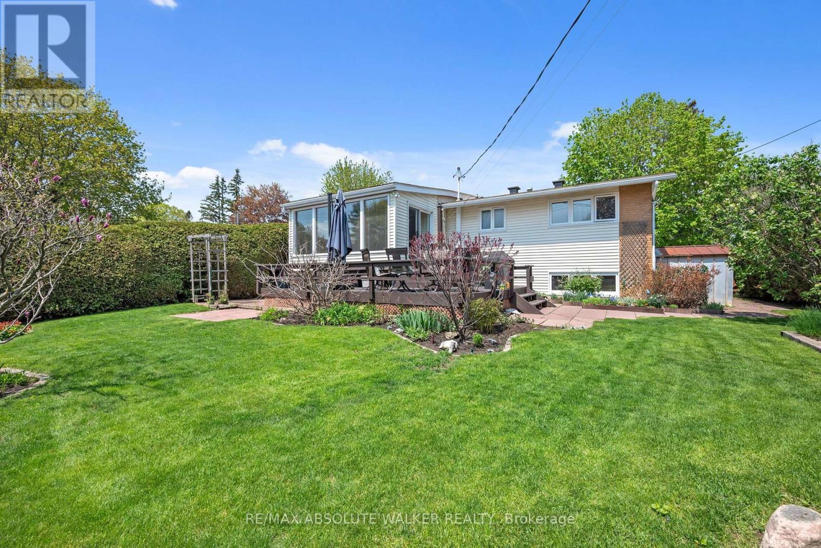 5 West Herrington Court, Ottawa, Ontario  K2H 6B9 - Photo 48 - X13717086