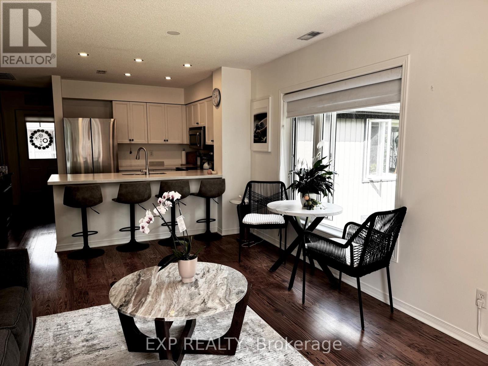 1 - 330 Mariners Way, Collingwood, Ontario  L9Y 5C7 - Photo 3 - S13716978