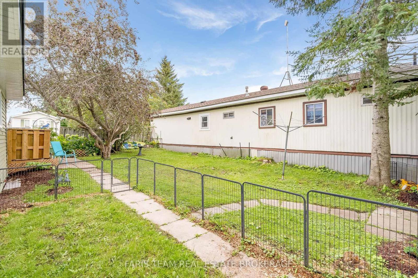 4118 Ash Crescent, Severn, Ontario  L3V 0V1 - Photo 23 - S13717002