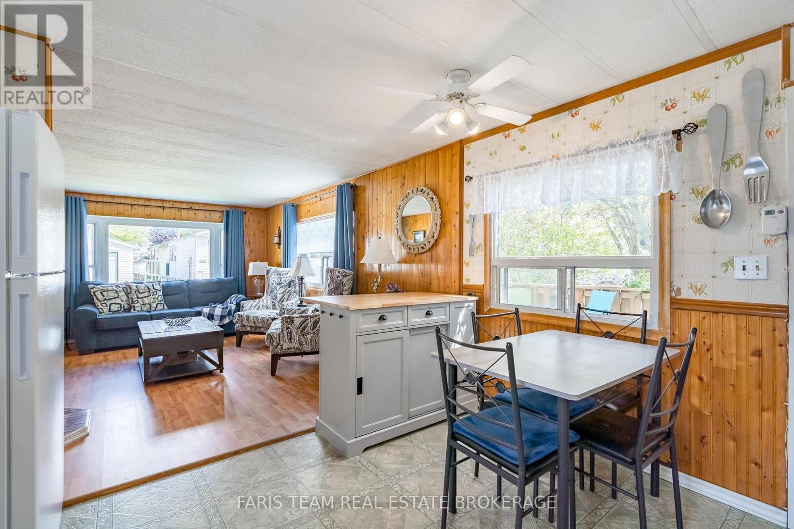 4118 Ash Crescent, Severn, Ontario  L3V 0V1 - Photo 8 - S13717002