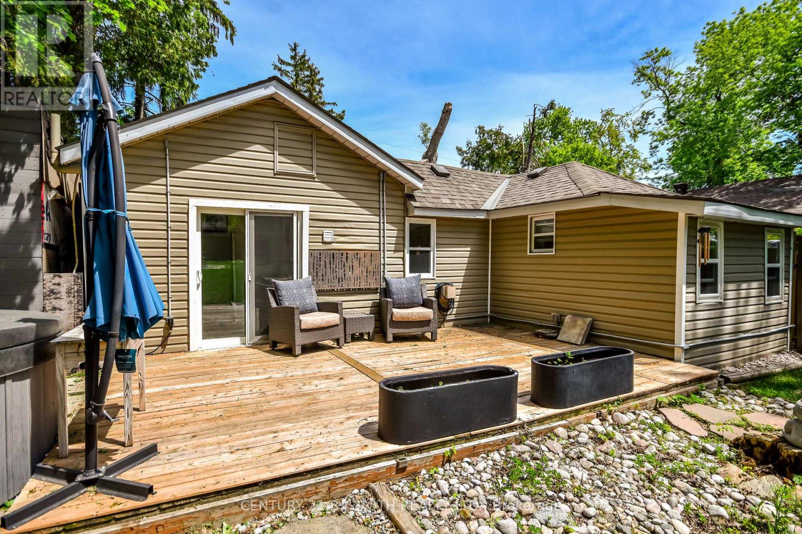 203 Southview Road, Barrie (South Shore), Ontario  L4N 3X6 - Photo 39 - S13717058
