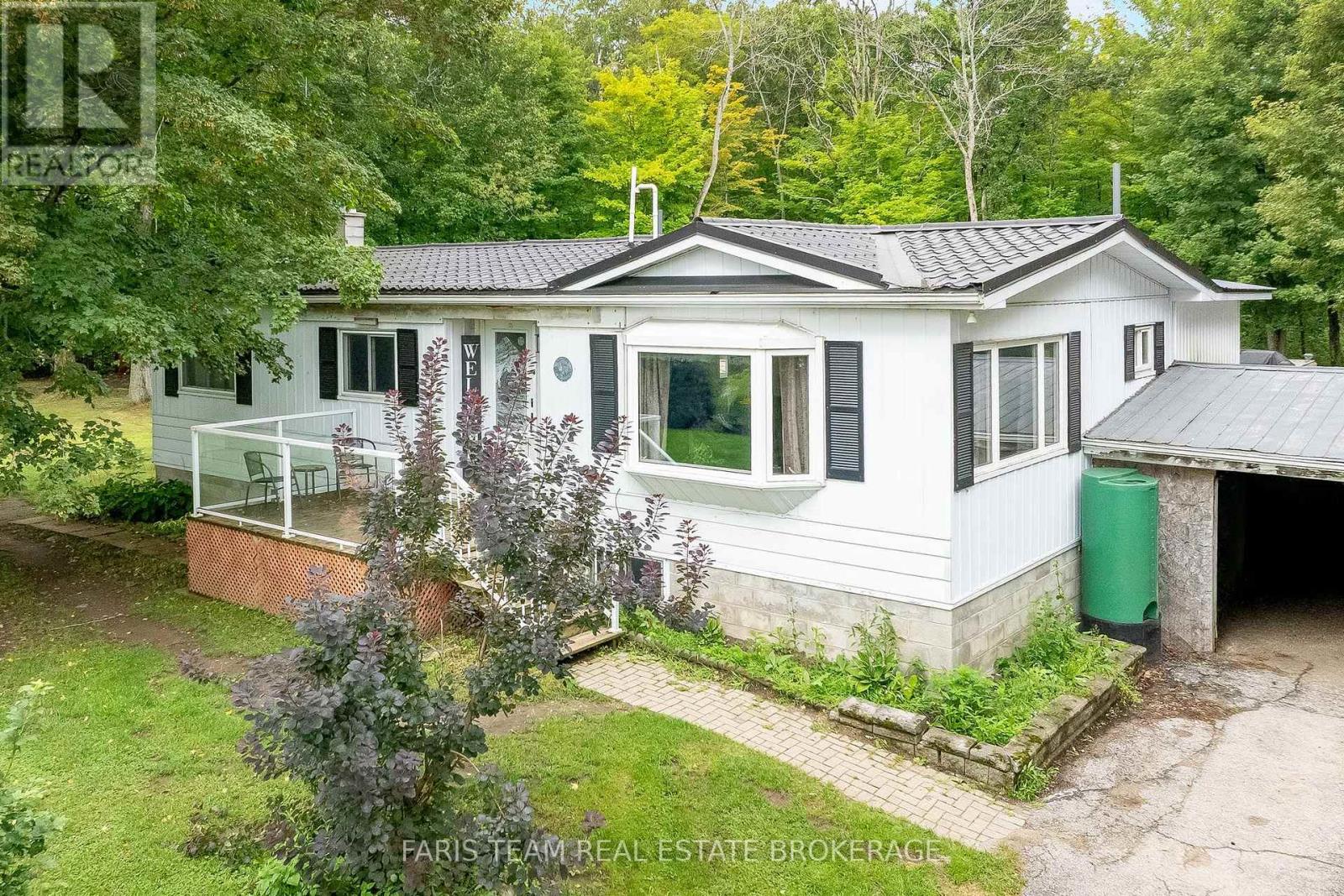 1490 LAUGHLIN FALLS ROAD, severn, Ontario