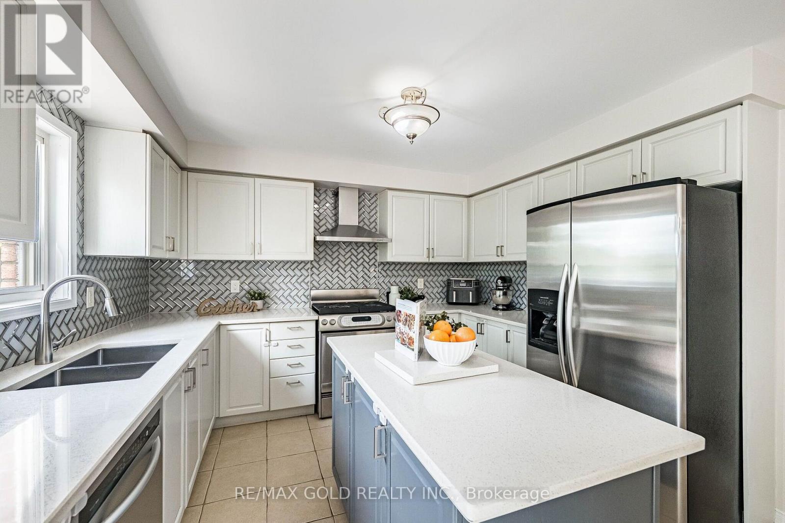 128 Luella Crescent, Brampton, Ontario  L7A 3H5 - Photo 14 - W13716982