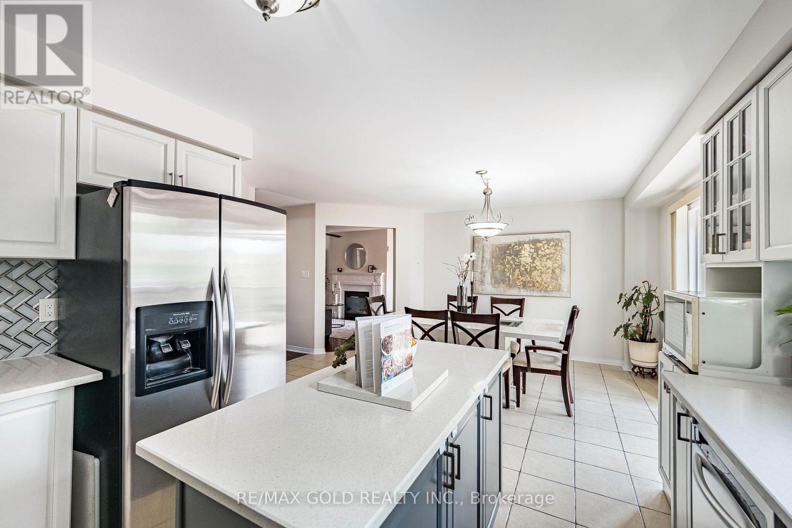 128 Luella Crescent, Brampton, Ontario  L7A 3H5 - Photo 17 - W13716982
