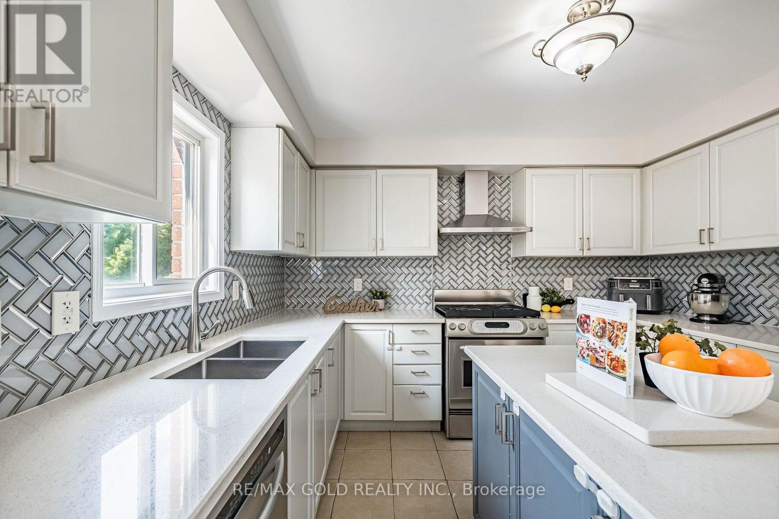 128 Luella Crescent, Brampton, Ontario  L7A 3H5 - Photo 18 - W13716982
