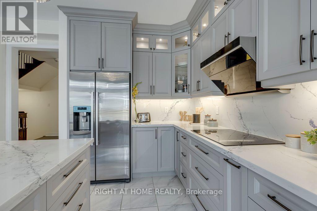 3200 Ernest Appelbe Boulevard, Oakville, Ontario  L6H 0N7 - Photo 13 - W13717066