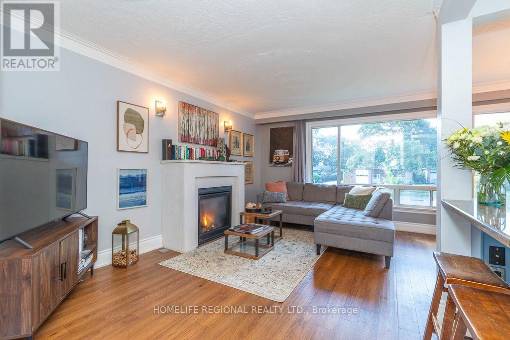 128 The Westway, Toronto, Ontario  M9P 2B9 - Photo 12 - W13717078