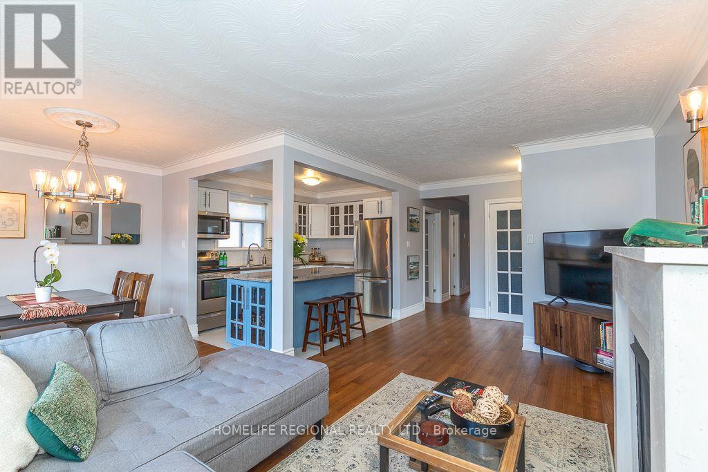 128 The Westway, Toronto, Ontario  M9P 2B9 - Photo 16 - W13717078