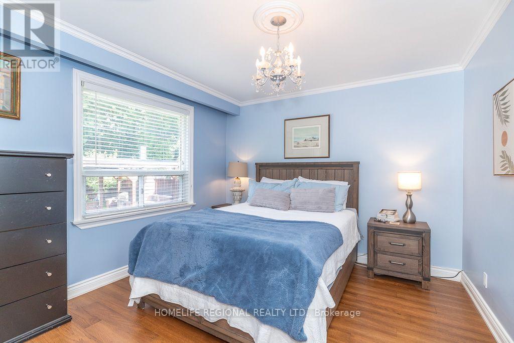 128 The Westway, Toronto, Ontario  M9P 2B9 - Photo 19 - W13717078