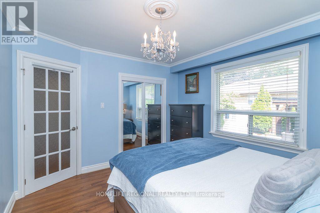 128 The Westway, Toronto, Ontario  M9P 2B9 - Photo 20 - W13717078