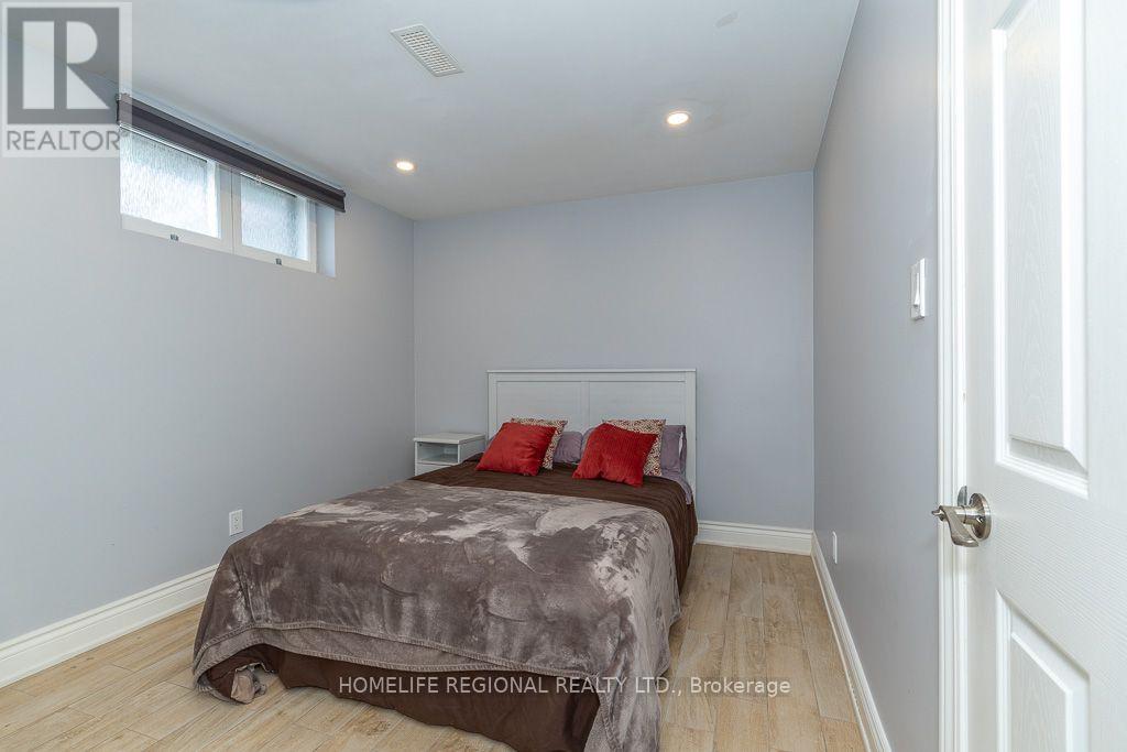 128 The Westway, Toronto, Ontario  M9P 2B9 - Photo 32 - W13717078