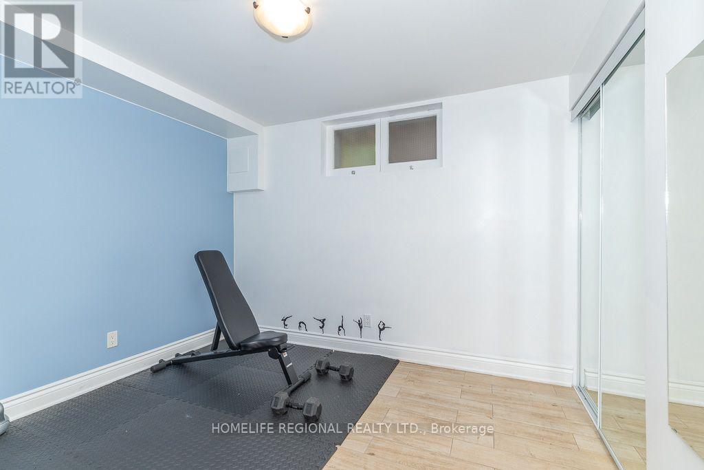 128 The Westway, Toronto, Ontario  M9P 2B9 - Photo 34 - W13717078