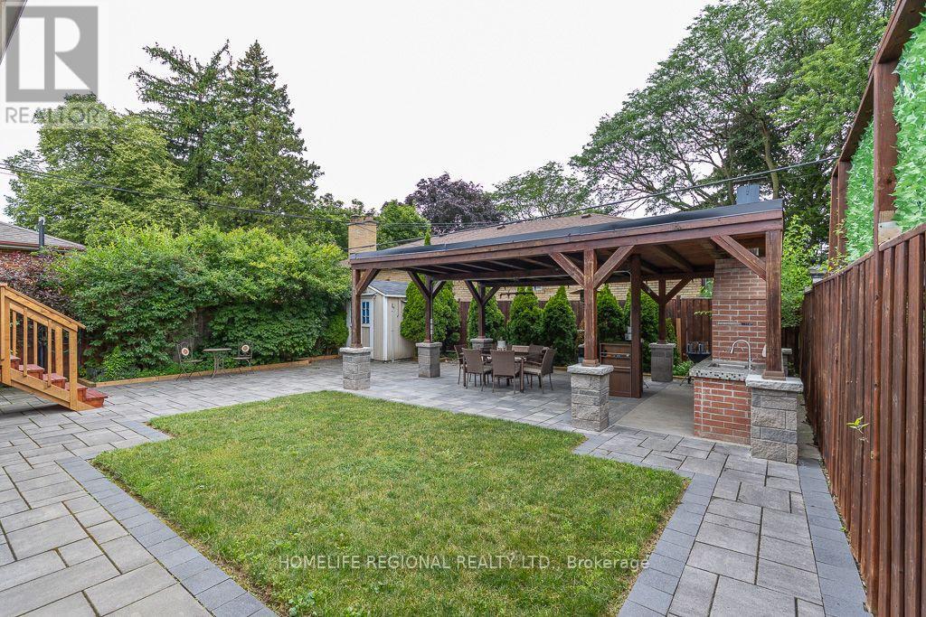 128 The Westway, Toronto, Ontario  M9P 2B9 - Photo 40 - W13717078