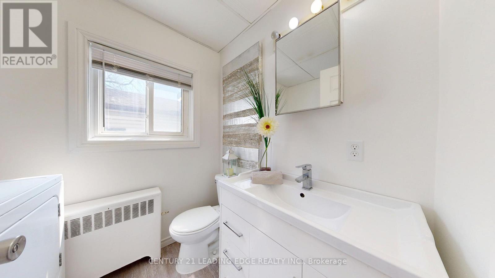751 Gifford Street, Oshawa, Ontario  L1H 4W1 - Photo 25 - E13653352