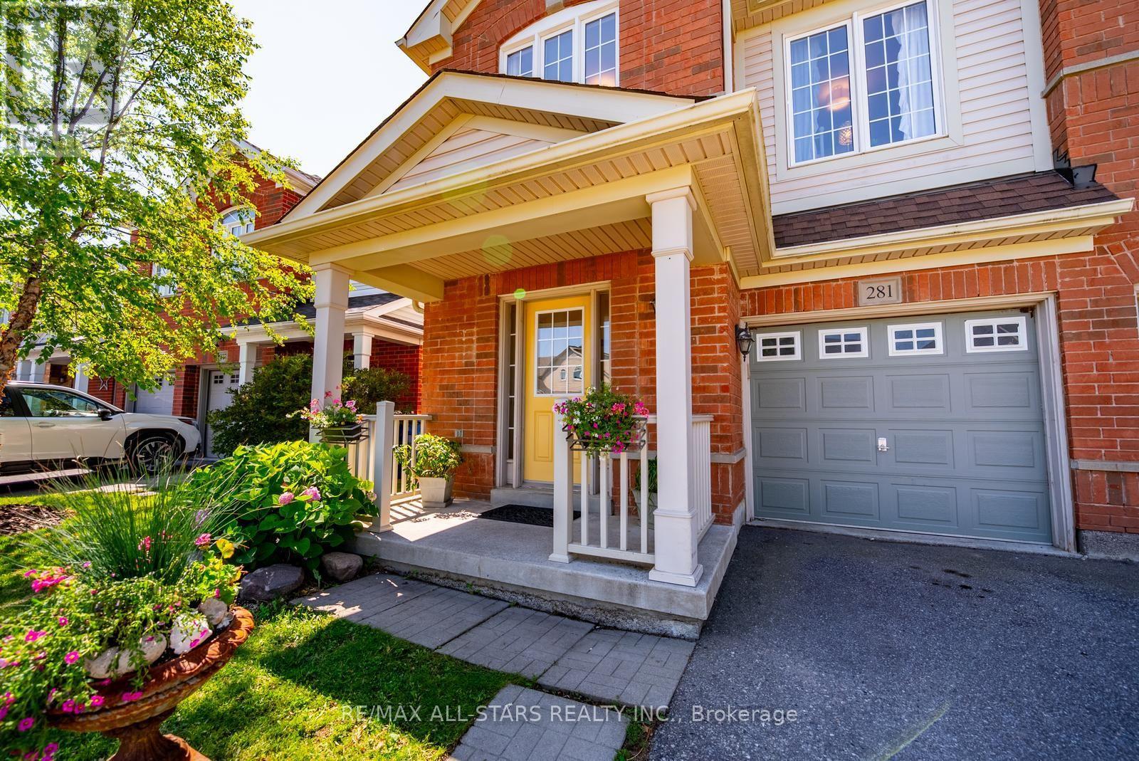 281 Reeves Way Boulevard, Whitchurch-Stouffville, Ontario  L4A 0H7 - Photo 2 - N13601458
