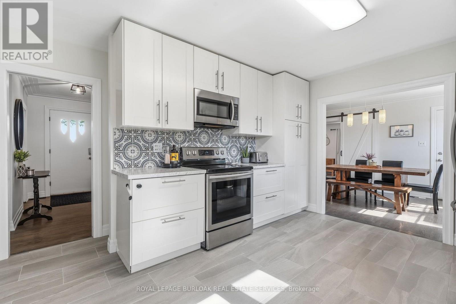 670 Thompson Road, Hamilton, Ontario  L0R 2B0 - Photo 19 - X13717102