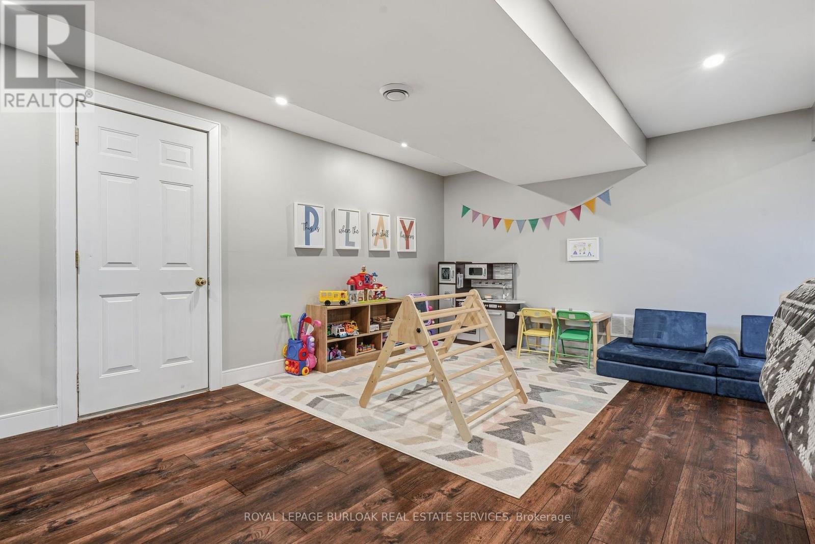 670 Thompson Road, Hamilton, Ontario  L0R 2B0 - Photo 35 - X13717102