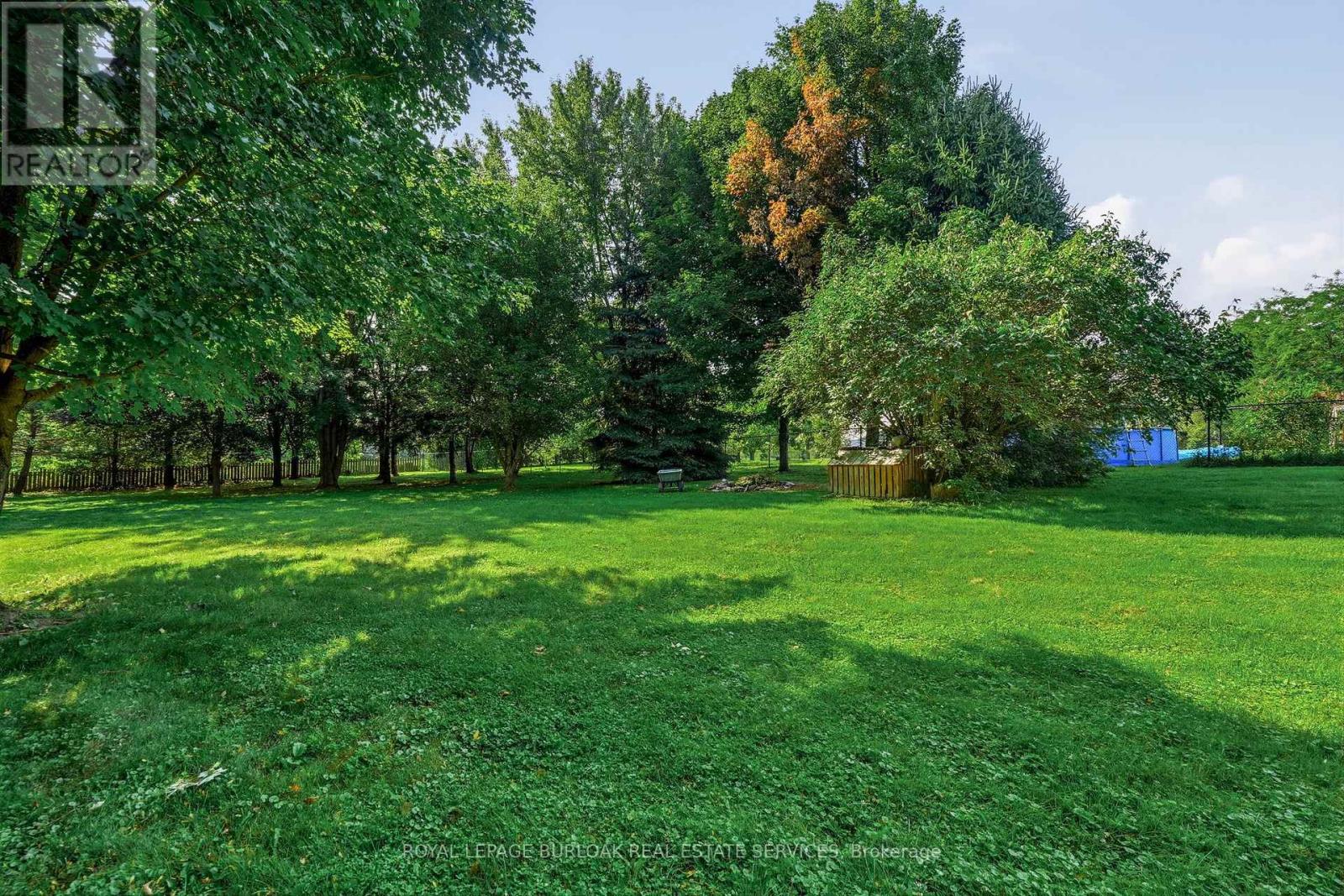 670 Thompson Road, Hamilton, Ontario  L0R 2B0 - Photo 42 - X13717102