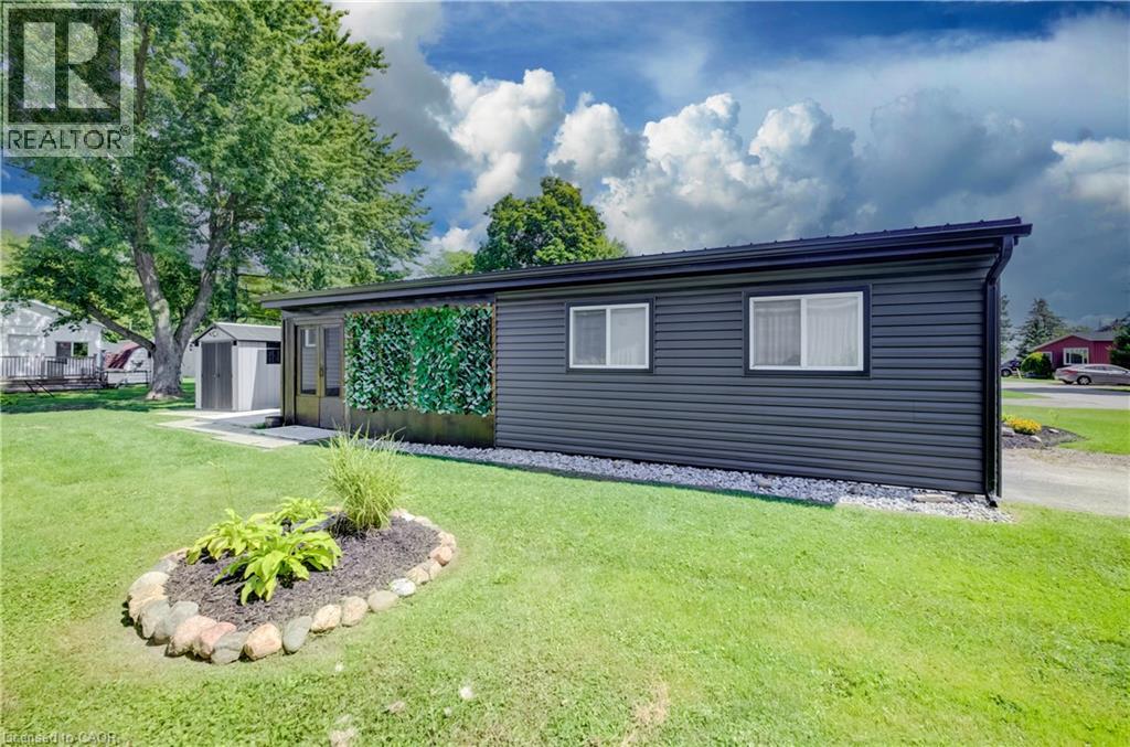 164 Birch Street Street, Crystal Lake, Ontario  N5A 6S6 - Photo 2 - 40858296