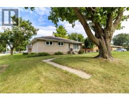 199 TWEEDSMUIR AVENUE East, Chatham, Ontario