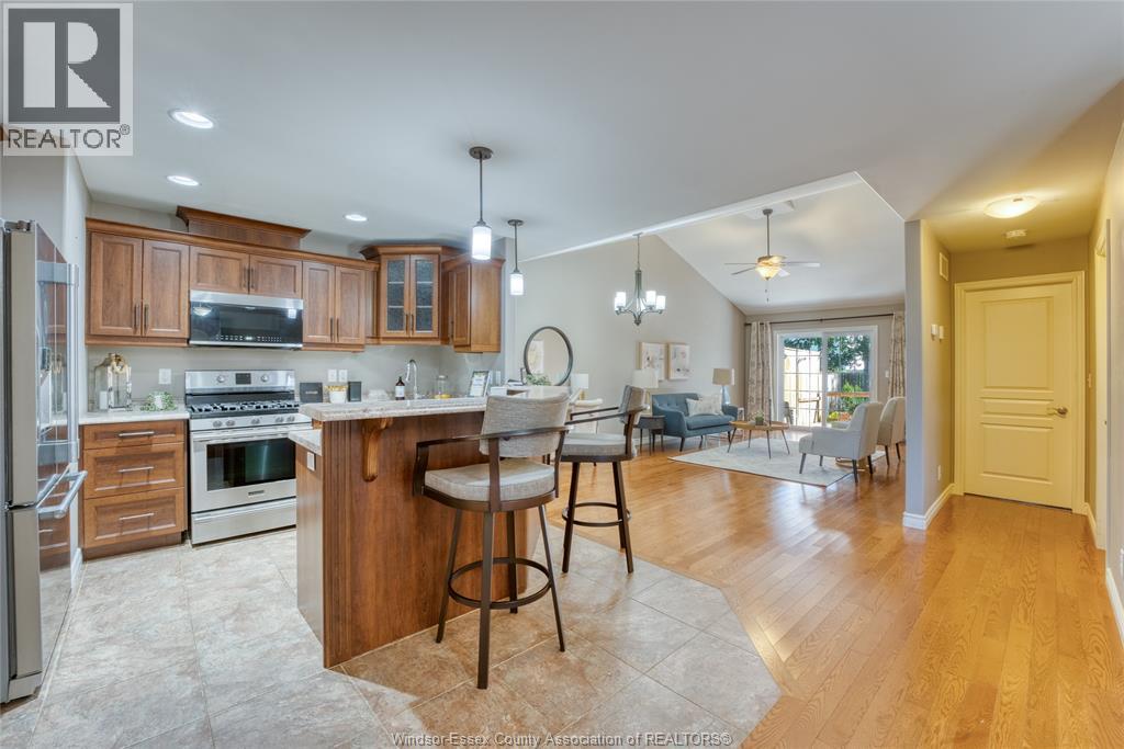 103 Kimball Drive, Essex, Ontario  N8M 0B7 - Photo 4 - 26020928