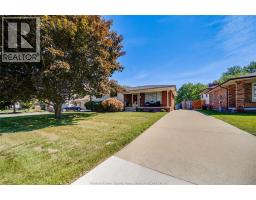 380 WOODRIDGE DRIVE, Tecumseh, Ontario