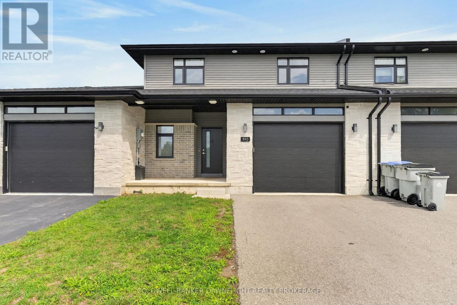 592 ALBERT STREET, South Huron, Ontario