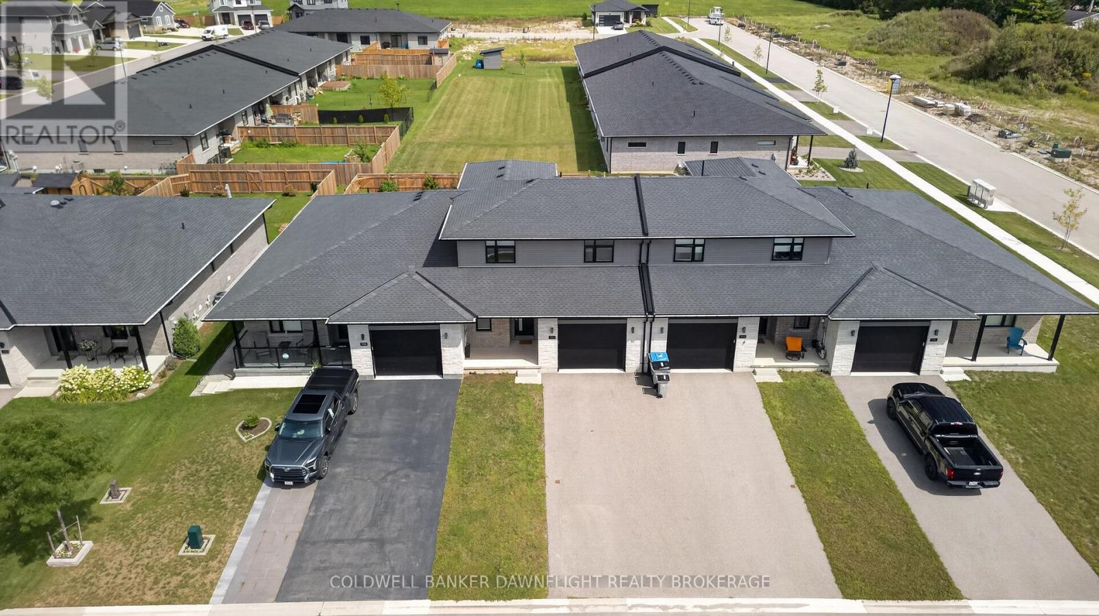 592 Albert Street, South Huron, Ontario  N0M 1S1 - Photo 35 - X13444986
