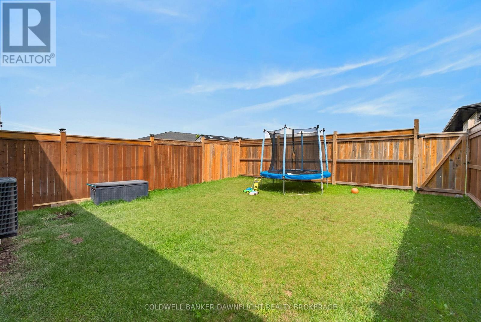 592 Albert Street, South Huron, Ontario  N0M 1S1 - Photo 32 - X13444986