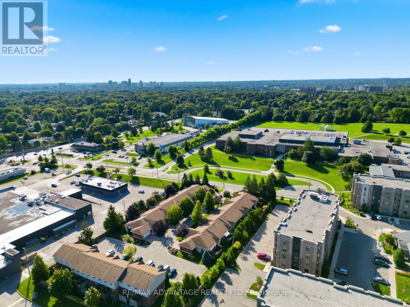 18 - 122 Sherwood Forest Square, London North, Ontario  N6G 5G8 - Photo 45 - X13717188