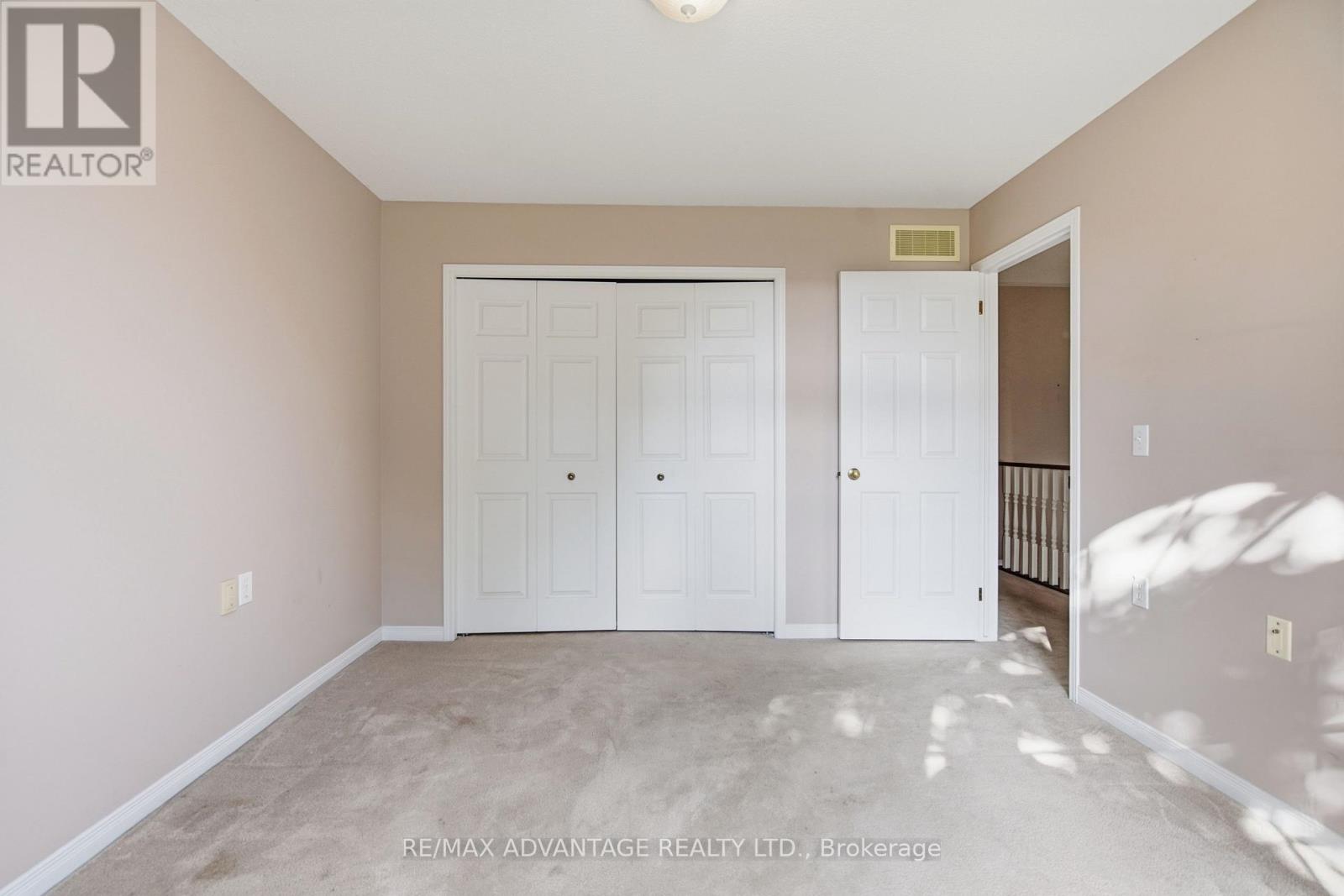 18 - 122 Sherwood Forest Square, London North, Ontario  N6G 5G8 - Photo 8 - X13717188