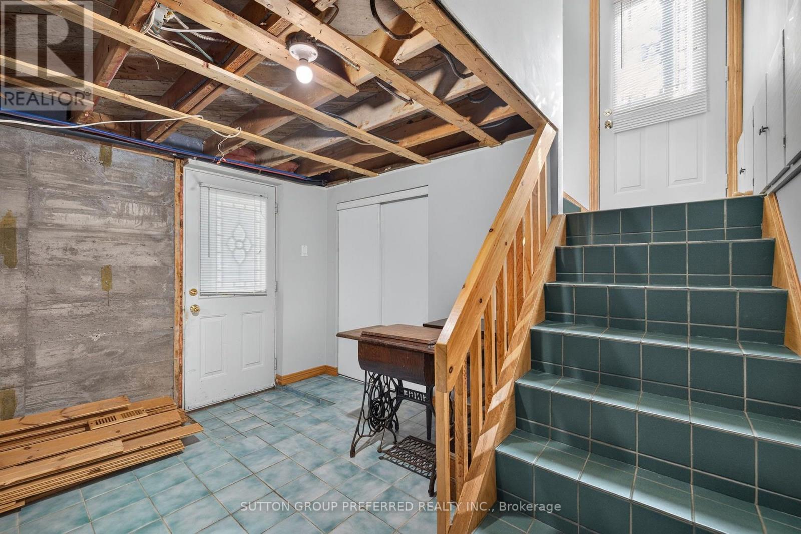 98 Queen Street, Thames Centre, Ontario  N0L 1G2 - Photo 28 - X13717274