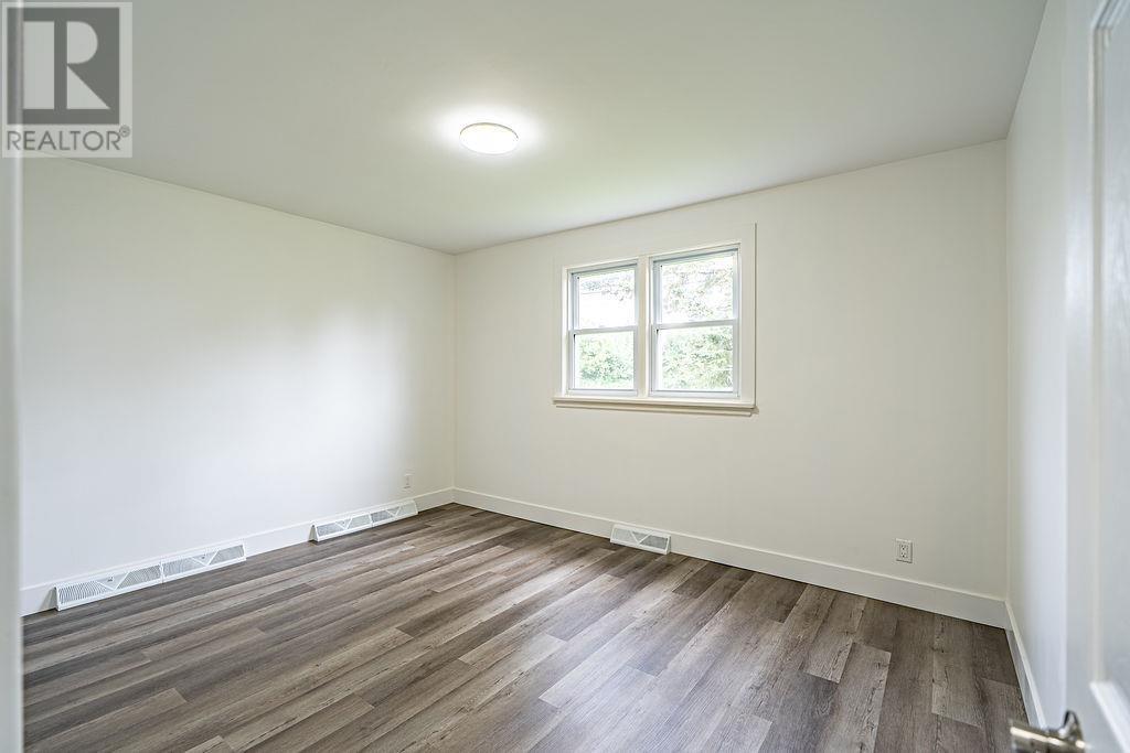 356 Kingsway Ave., Thunder Bay, Ontario  P7E 2A5 - Photo 15 - TB2602542