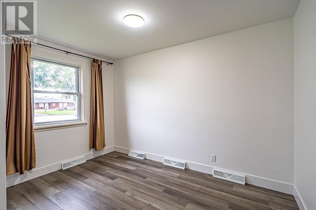356 Kingsway Ave., Thunder Bay, Ontario  P7E 2A5 - Photo 17 - TB2602542