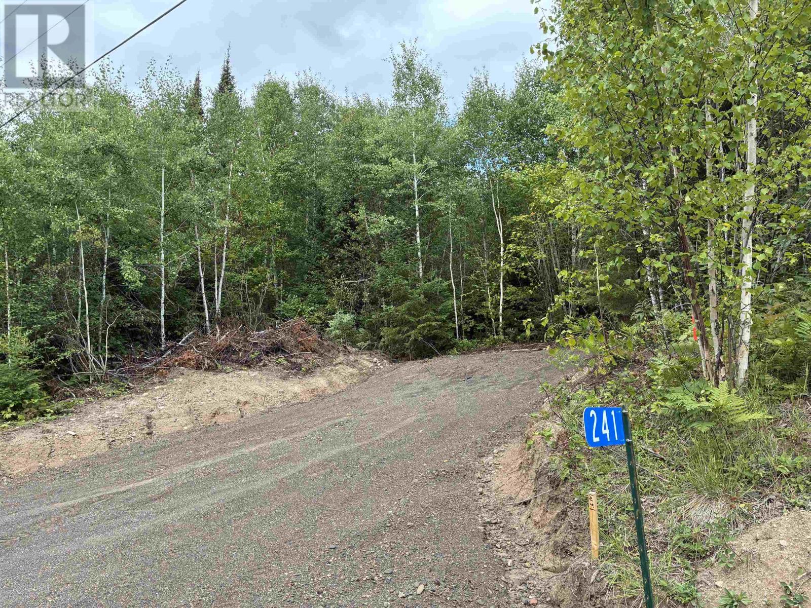 241 Cloud Lake RD, Neebing, Ontario