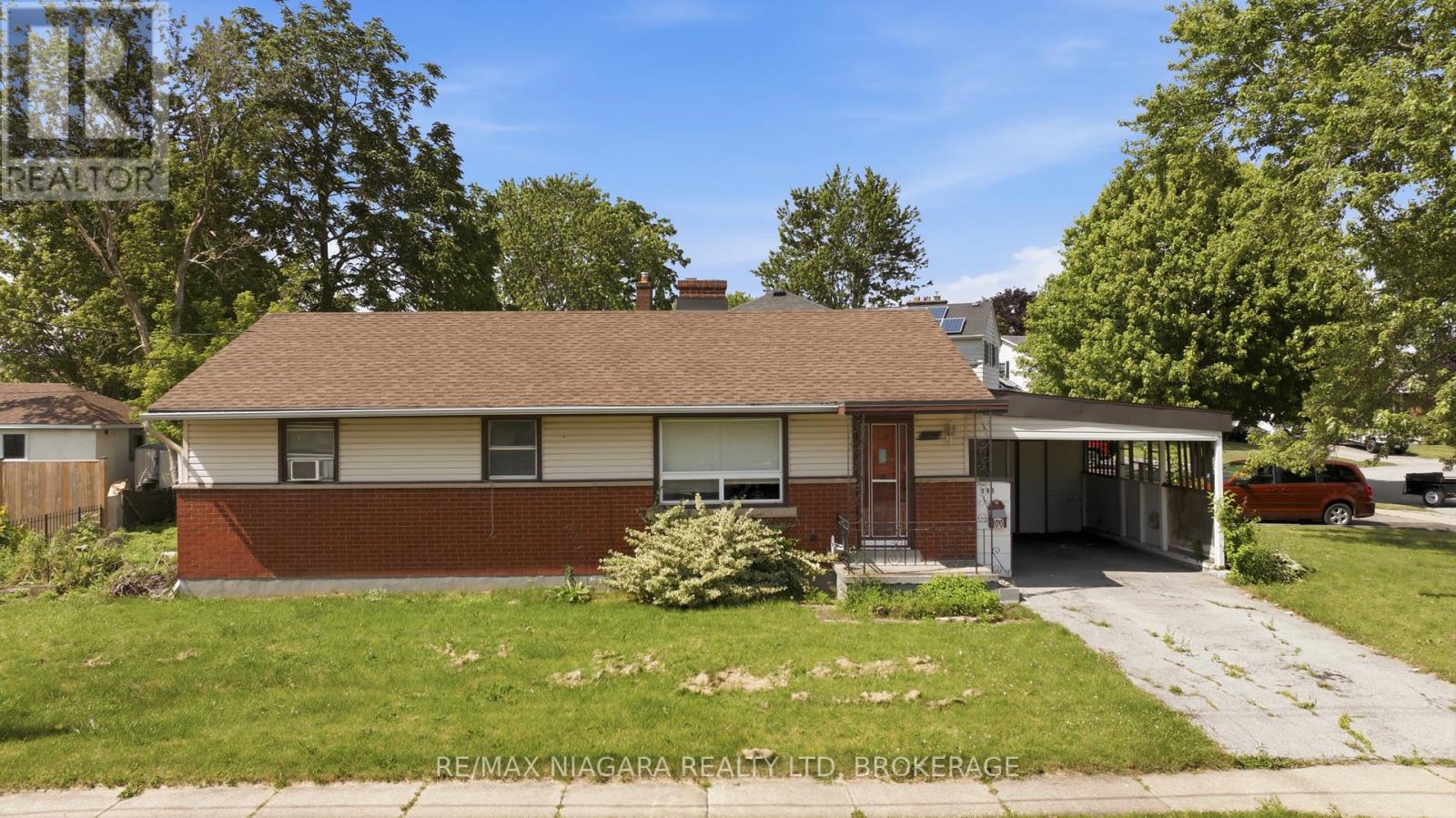 143 NORTH CRESCENT, Port Colborne, Ontario