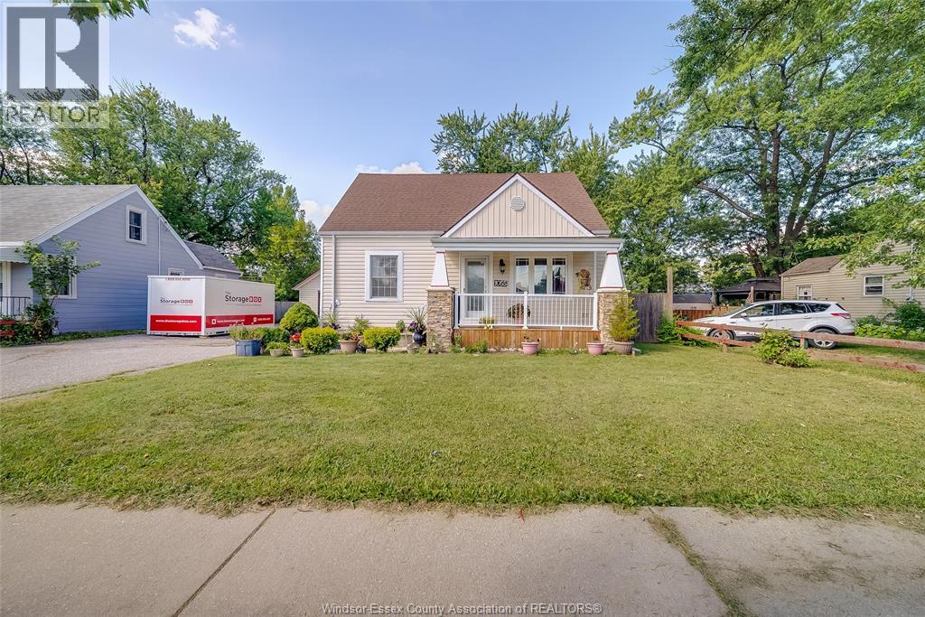 1055 JEFFERSON AVENUE, Windsor, Ontario