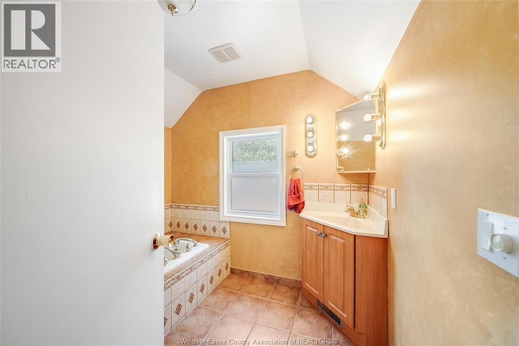 1055 Jefferson Avenue, Windsor, Ontario  N8S 2R2 - Photo 37 - 26020660
