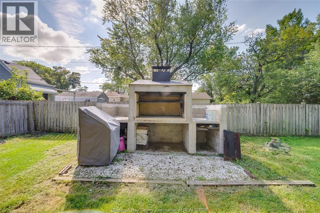 1055 Jefferson Avenue, Windsor, Ontario  N8S 2R2 - Photo 48 - 26020660