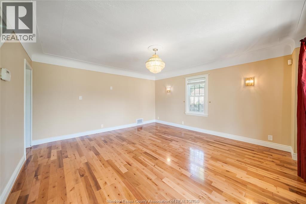 1055 Jefferson Avenue, Windsor, Ontario  N8S 2R2 - Photo 8 - 26020660