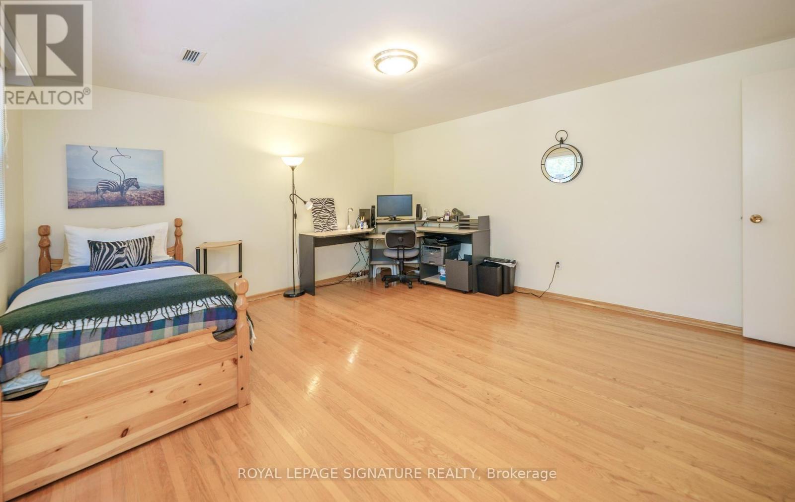 86 Dunmurray Boulevard, Toronto, Ontario M1T 2K5 - Photo 27 - E13716798