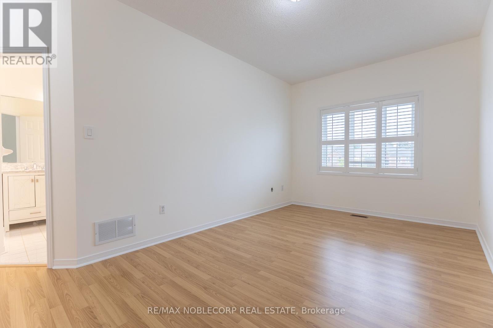 28 Opera Place, Vaughan, Ontario  L4L 8Y8 - Photo 26 - N13712762