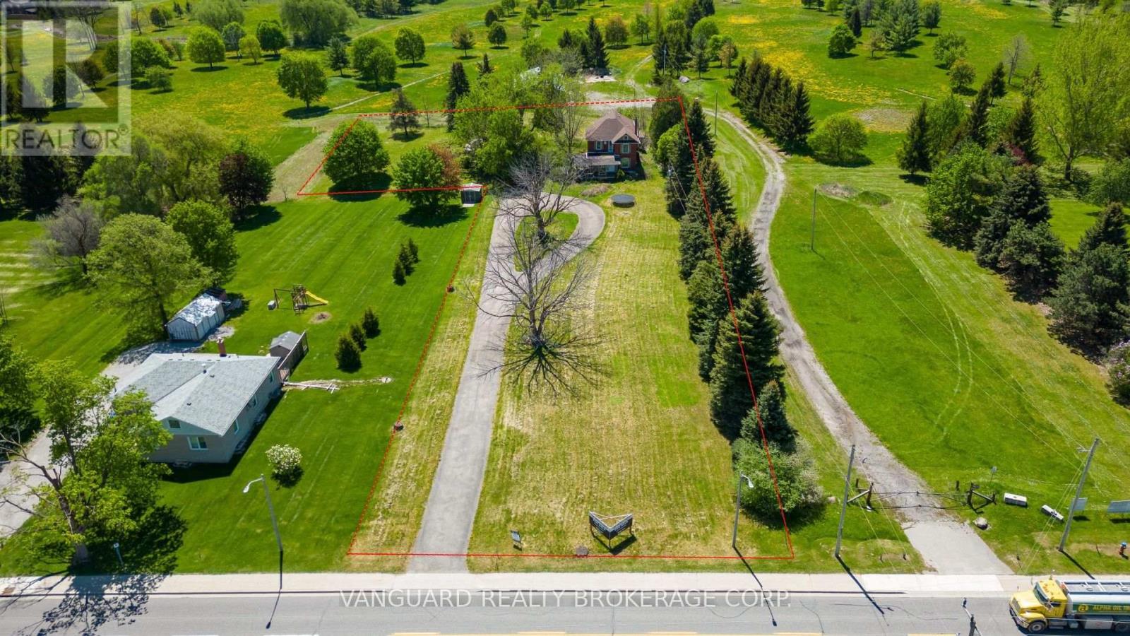 2781 Sixth Line, Bradford West Gwillimbury, Ontario L3Z 2G7 - Photo 2 - N13715014