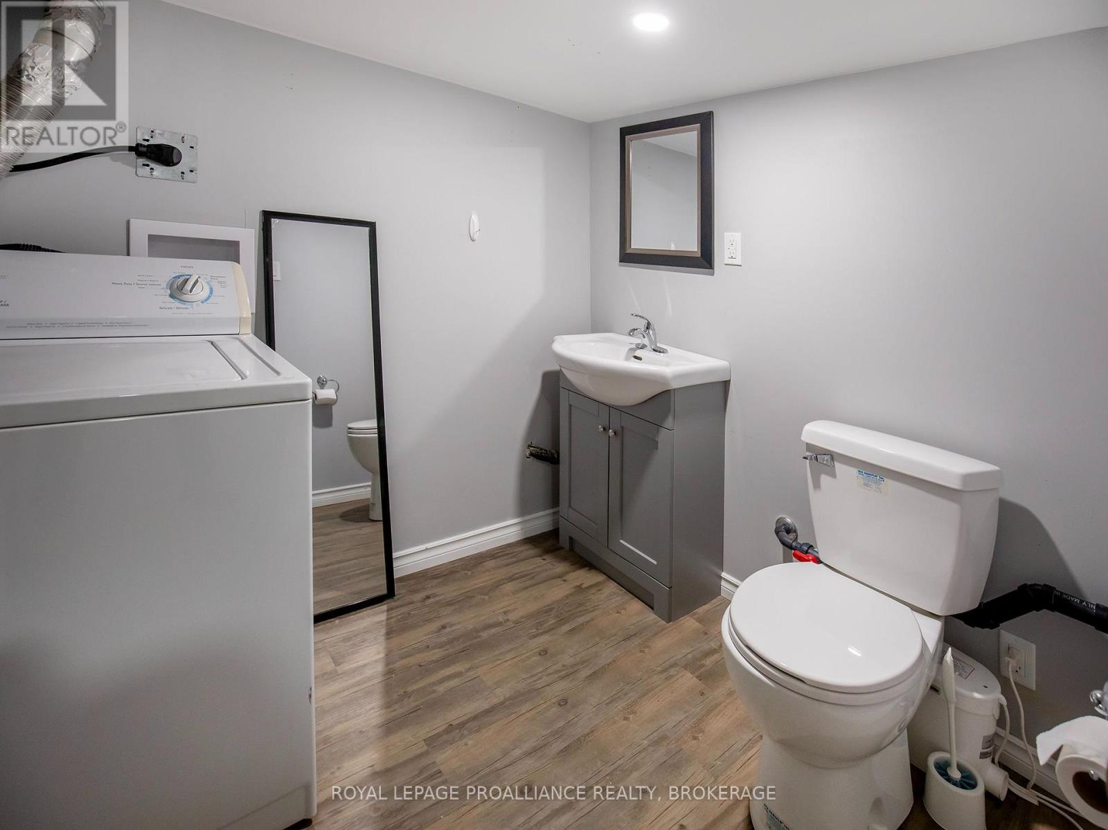 75 Scott Street, Kingston, Ontario  K7L 1L6 - Photo 18 - X13648710