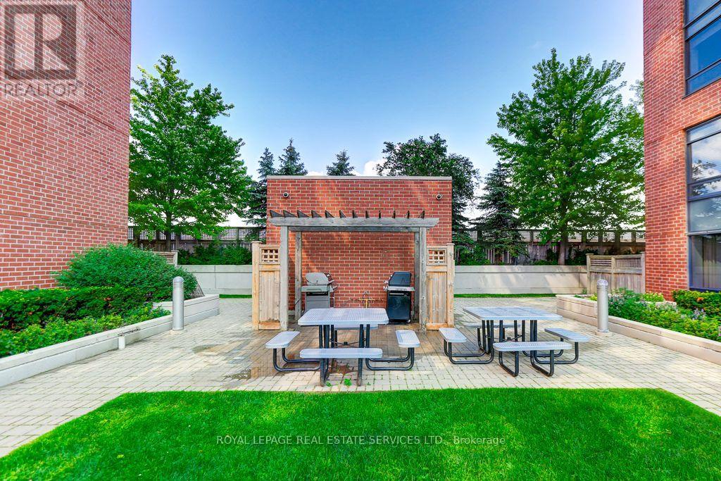 61 Heintzman Street, Toronto, Ontario M6P 5A2 - Photo 46 - W13716412