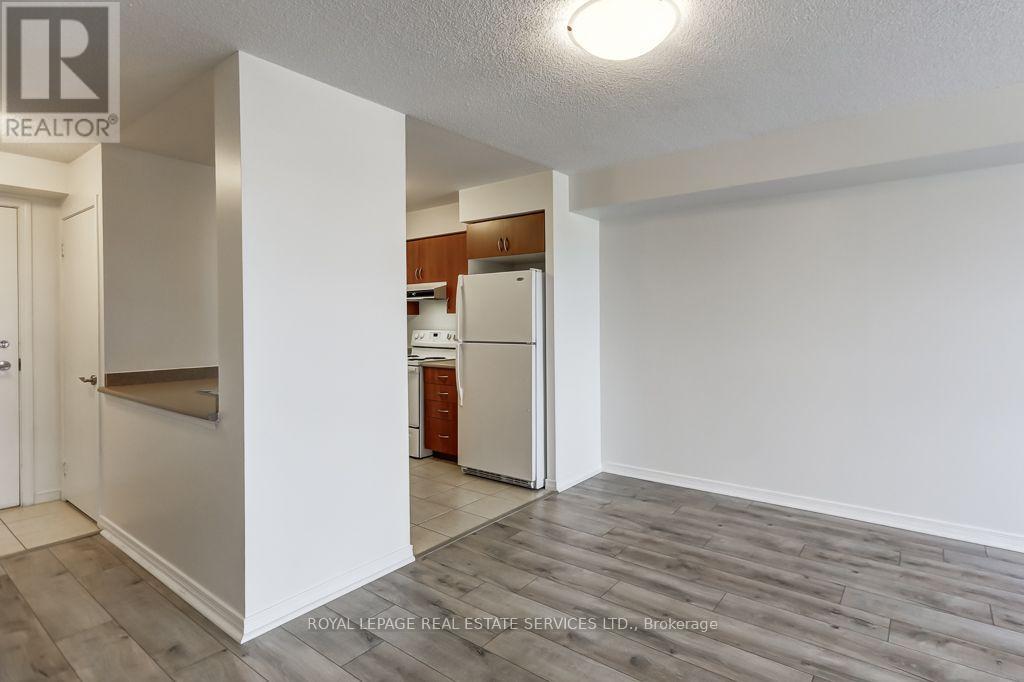 61 Heintzman Street, Toronto, Ontario M6P 5A2 - Photo 15 - W13716412