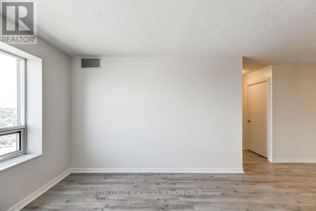 61 Heintzman Street, Toronto, Ontario M6P 5A2 - Photo 22 - W13716418