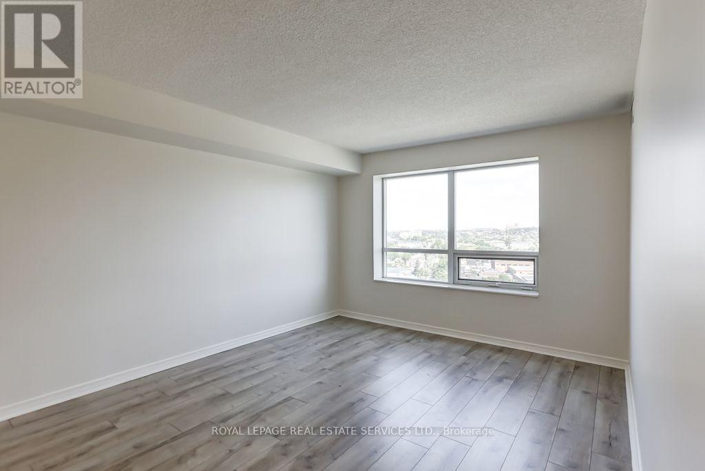 61 Heintzman Street, Toronto, Ontario M6P 5A2 - Photo 17 - W13716412
