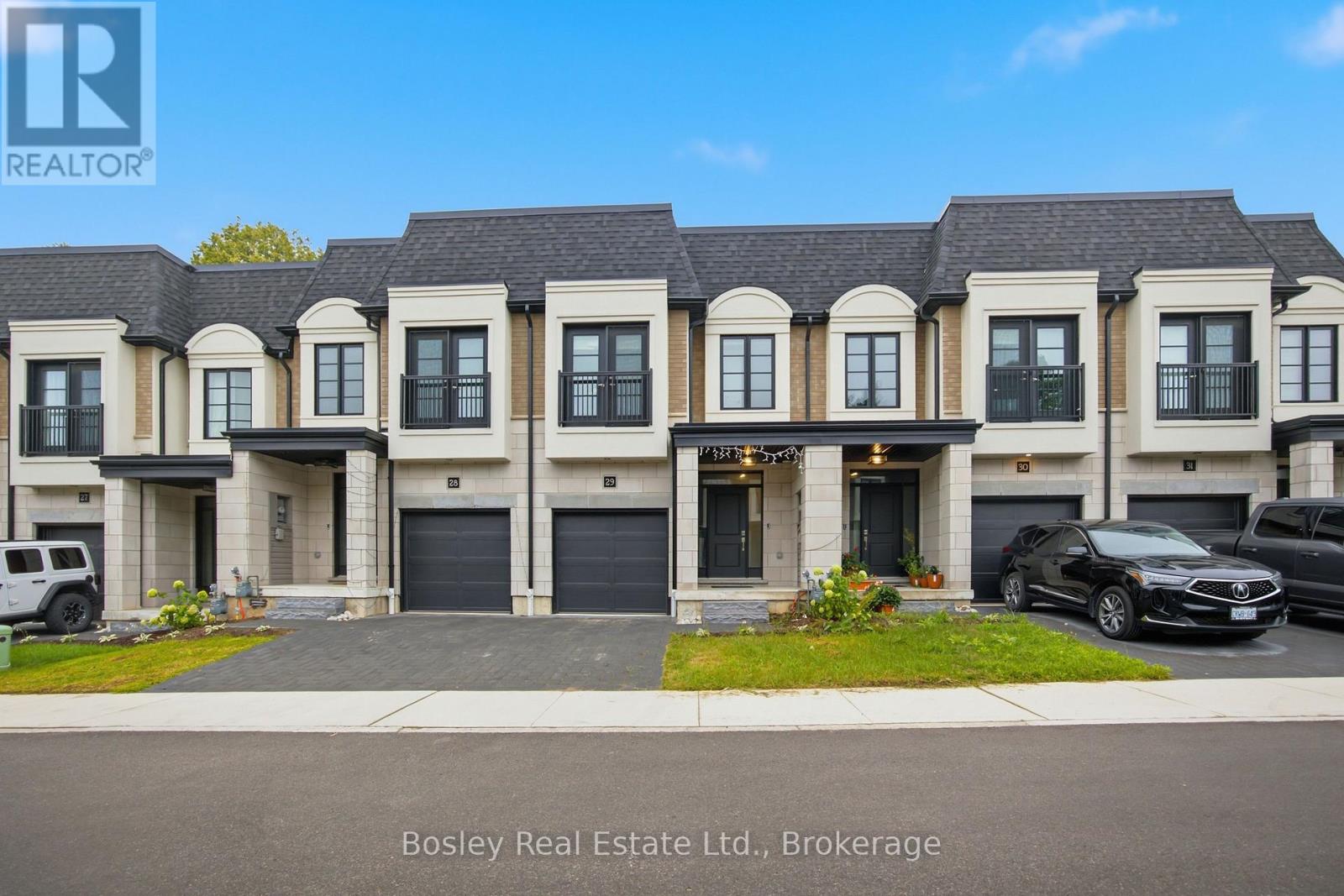 29 - 143 ELGIN STREET N, cambridge, Ontario